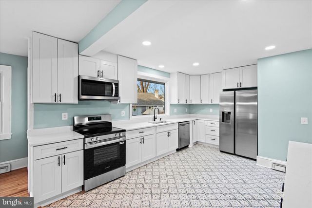 131 3RD, Colonial Beach, VA 22443