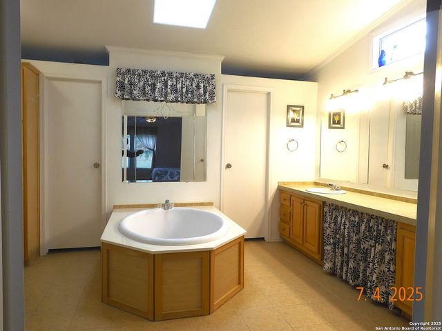 22519 Savannah Heights, Von Ormy, TX 78073