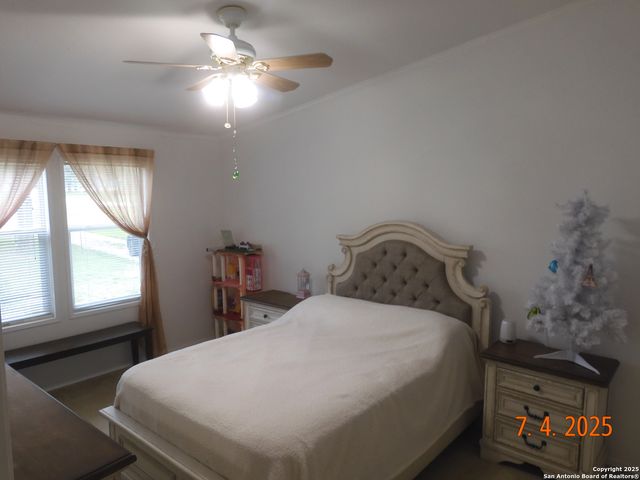 22519 Savannah Heights, Von Ormy, TX 78073