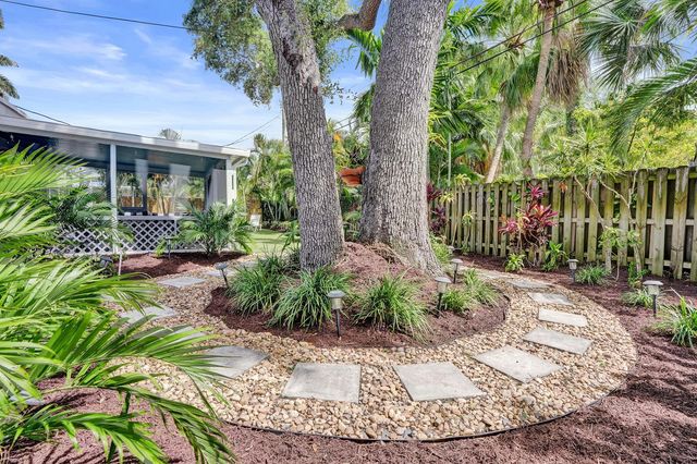 1528 NE 28th Drive, Wilton Manors, FL 33334