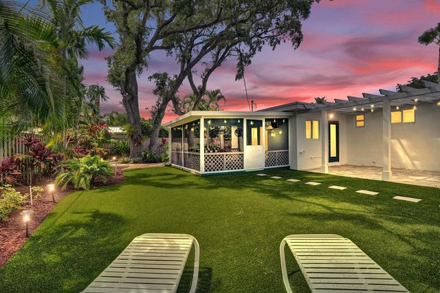 1528 NE 28th Drive, Wilton Manors, FL 33334