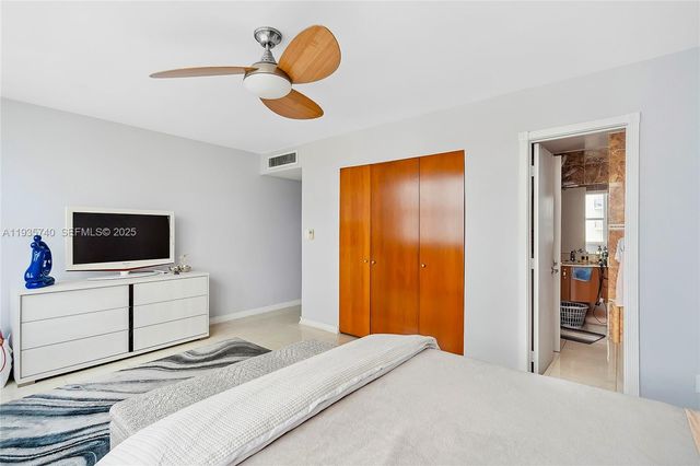 1400 S Ocean Drive 802, Hollywood, FL 33019