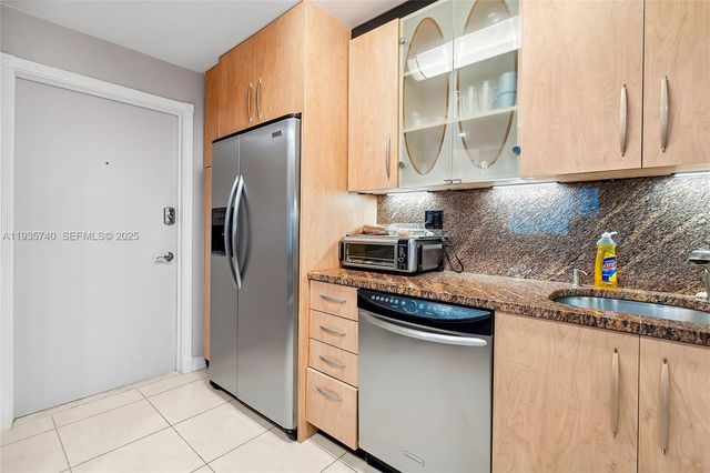 1400 S Ocean Drive 802, Hollywood, FL 33019