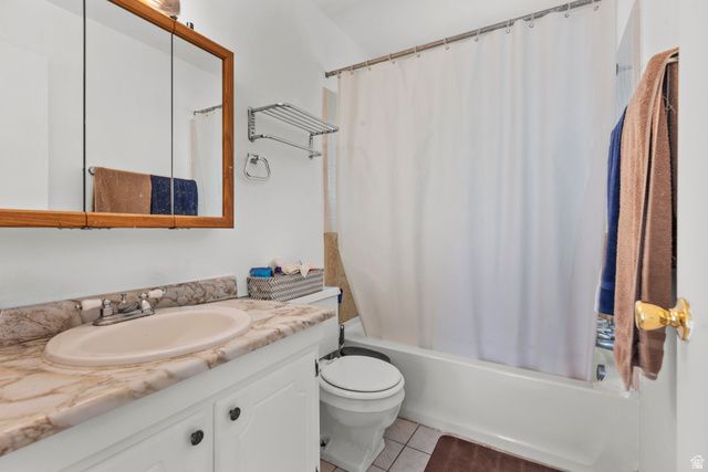 4491 S CROWN DR, West Valley City, UT 84120