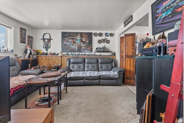 4491 S CROWN DR, West Valley City, UT 84120