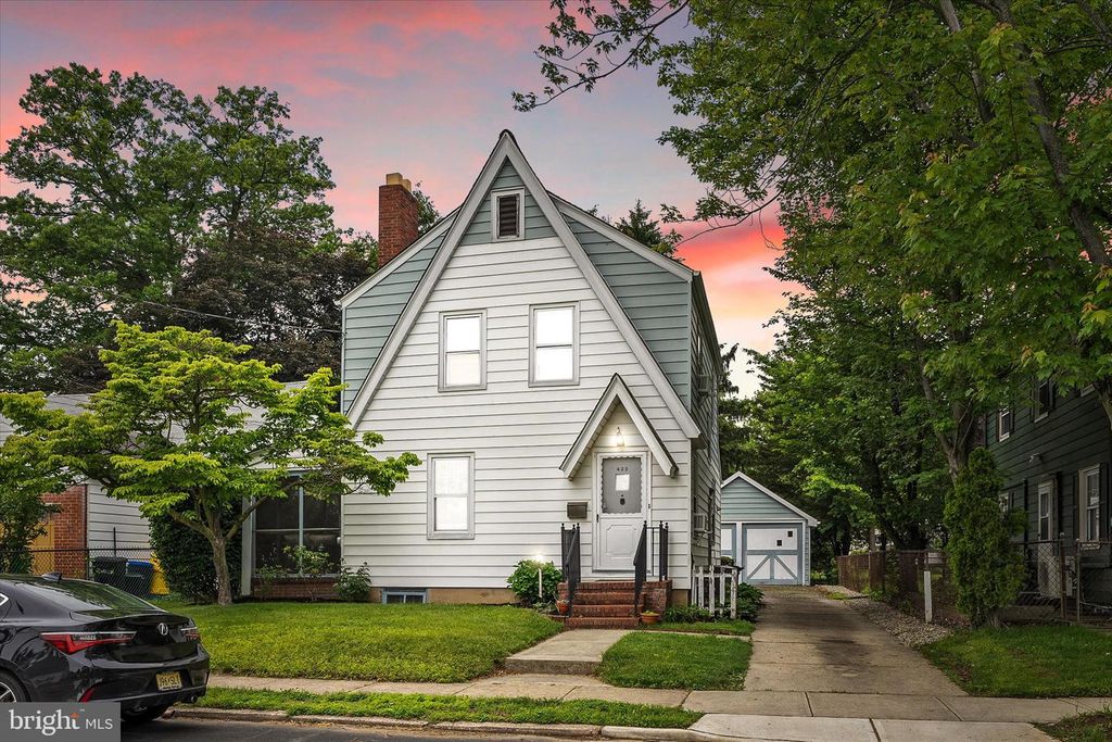 429 GREENWAY AVE, Ewing, NJ 08618