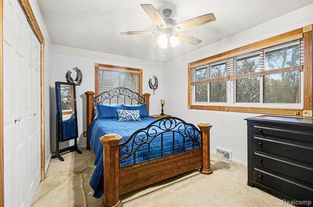 3355 Elmy Drive, Lake Orion, MI 48359