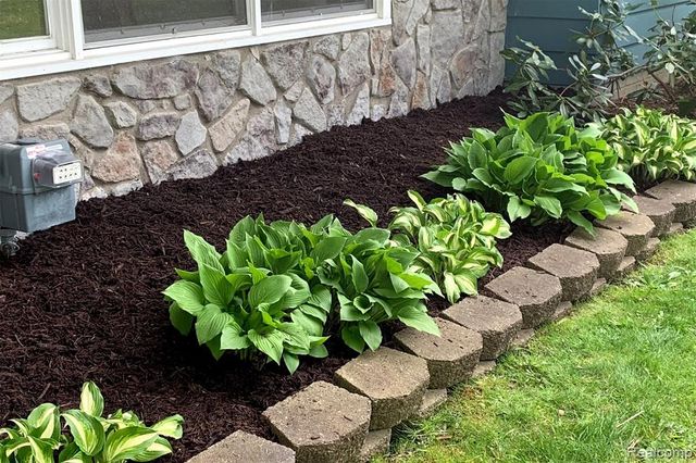 3355 Elmy Drive, Lake Orion, MI 48359