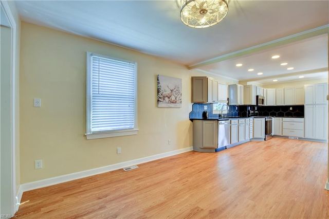 449 Benthall RD, Hampton, VA 23664