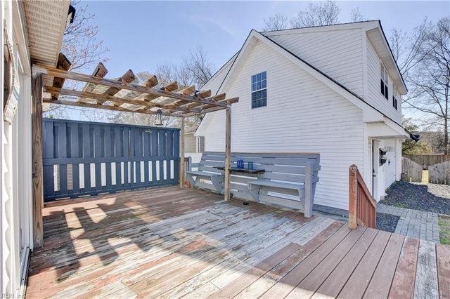 449 Benthall RD, Hampton, VA 23664