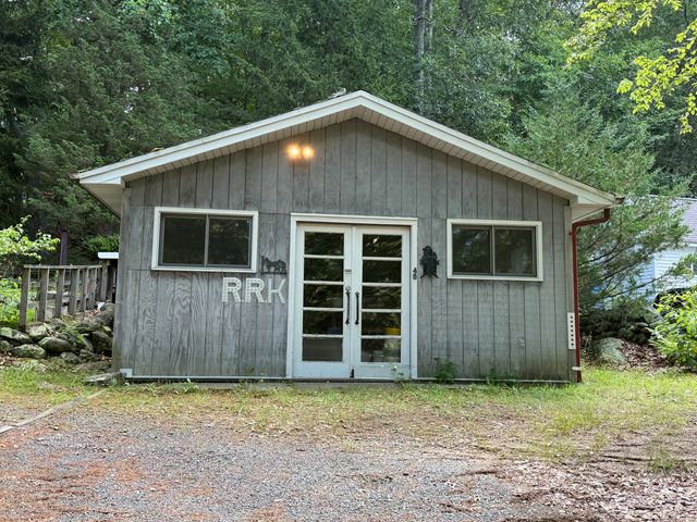 48 Fairy Dell Road, Clinton, CT 06413