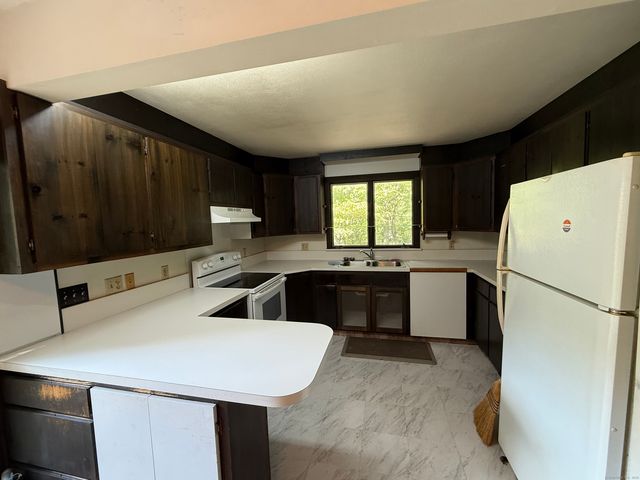 48 Fairy Dell Road, Clinton, CT 06413