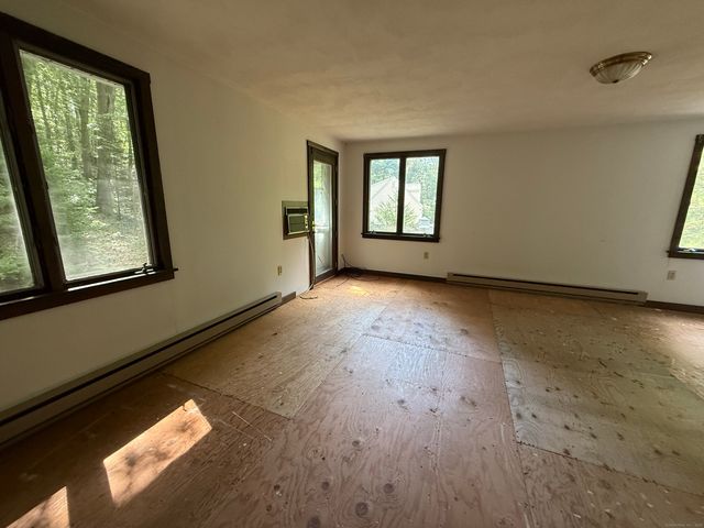 48 Fairy Dell Road, Clinton, CT 06413
