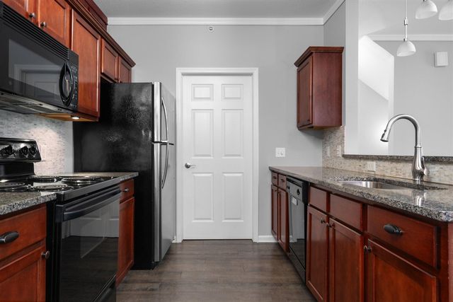 331 Scio Village Court, Ann Arbor, MI 48103