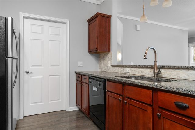 331 Scio Village Court, Ann Arbor, MI 48103