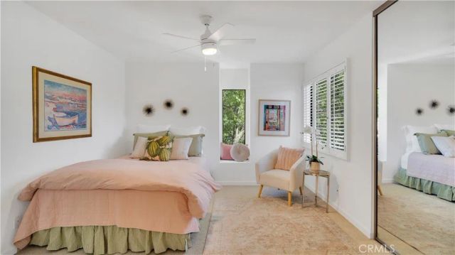 65 Pinewood 33, Irvine, CA 92604