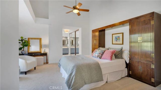 65 Pinewood 33, Irvine, CA 92604