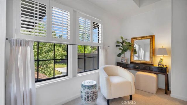 65 Pinewood 33, Irvine, CA 92604