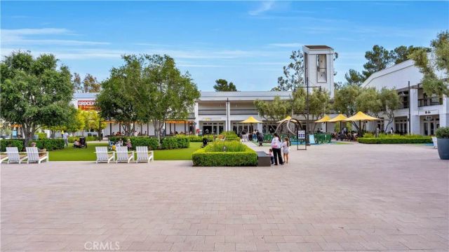 65 Pinewood 33, Irvine, CA 92604