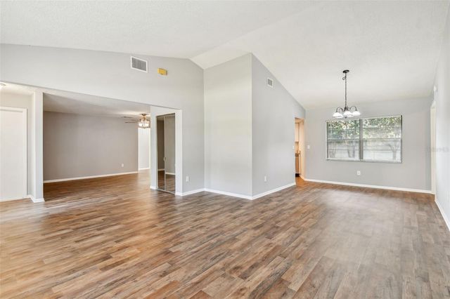 1010 RIFLECREST AVENUE, Valrico, FL 33594