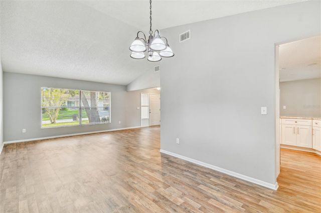 1010 RIFLECREST AVENUE, Valrico, FL 33594