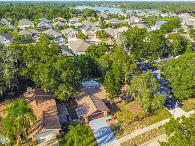1010 RIFLECREST AVENUE, Valrico, FL 33594