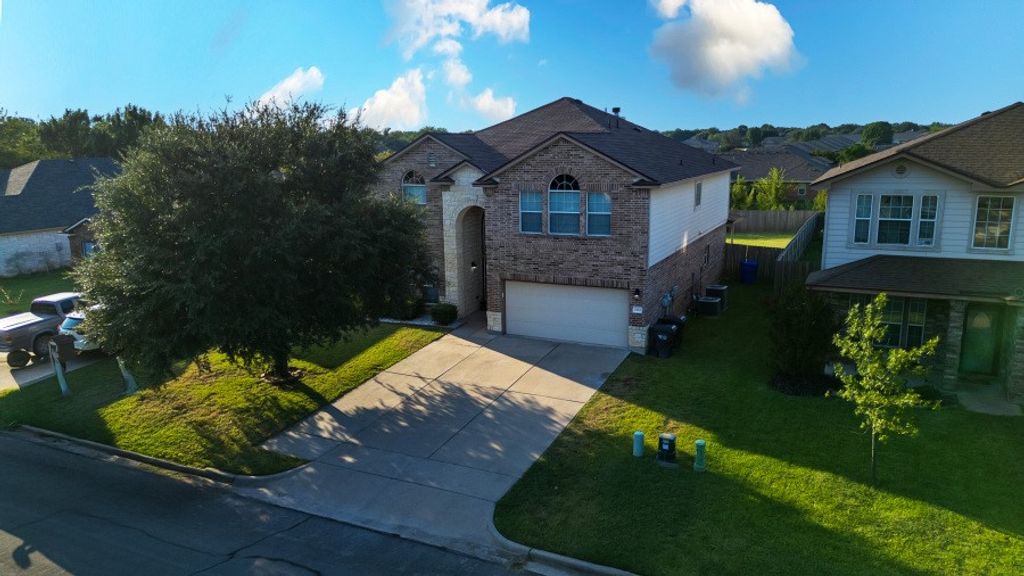 10165 China Creek Drive, Waco, TX 76708