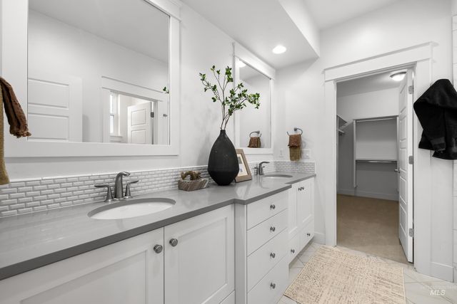 12010 N Horse Collar Way, Boise, ID 83714