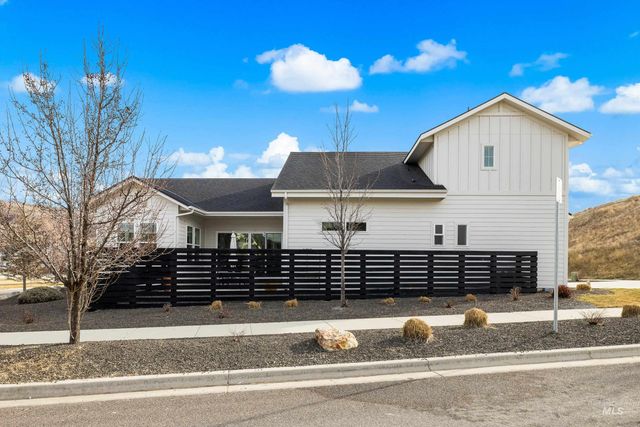 12010 N Horse Collar Way, Boise, ID 83714