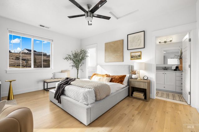 12010 N Horse Collar Way, Boise, ID 83714