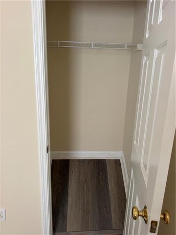 4021 Howell Park Road, Duluth, GA 30096