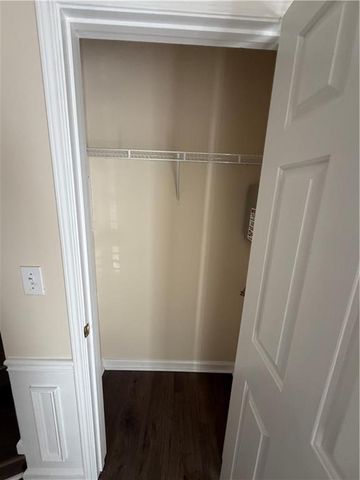4021 Howell Park Road, Duluth, GA 30096