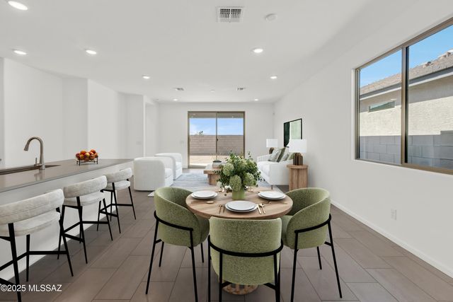 5924 E Jayden Lane, Tucson, AZ 85756