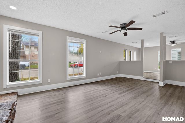 17805 Villa Way Drive, Spring, TX 77379