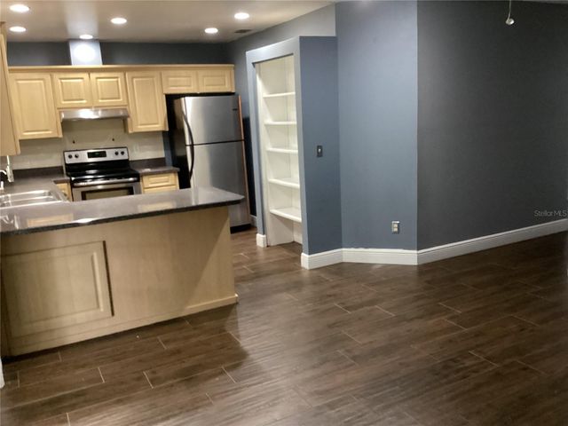 15803 IRONWARE PLACE, Tampa, FL 33624