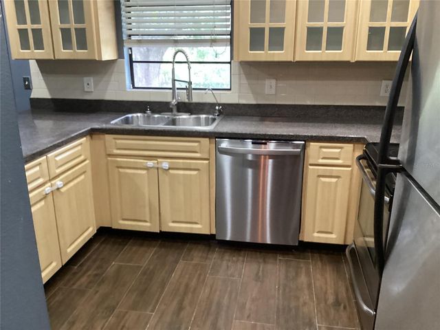 15803 IRONWARE PLACE, Tampa, FL 33624