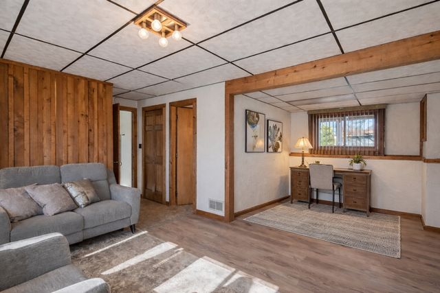 8340 Jersey Avenue N, Brooklyn Park, MN 55445