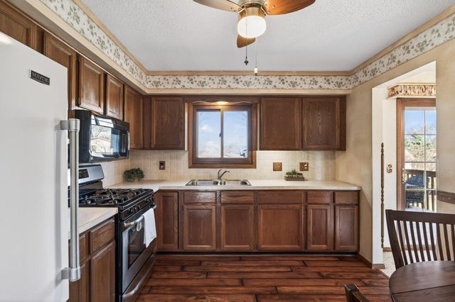 8340 Jersey Avenue N, Brooklyn Park, MN 55445