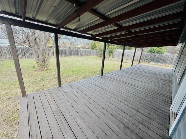 209 Hollywood Street, Coleman, TX 76834