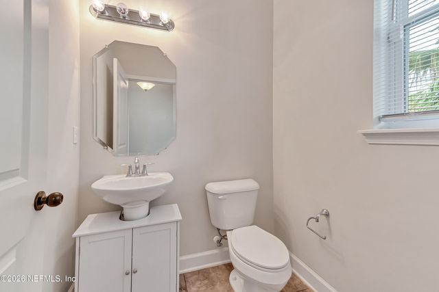 15715 TISONS BLUFF Road, Jacksonville, FL 32218