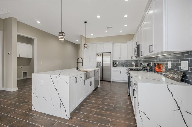 1821 E Desert Bloom Drive, Mohave Valley, AZ 86440