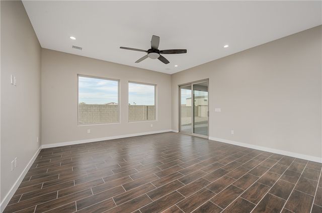 1821 E Desert Bloom Drive, Mohave Valley, AZ 86440