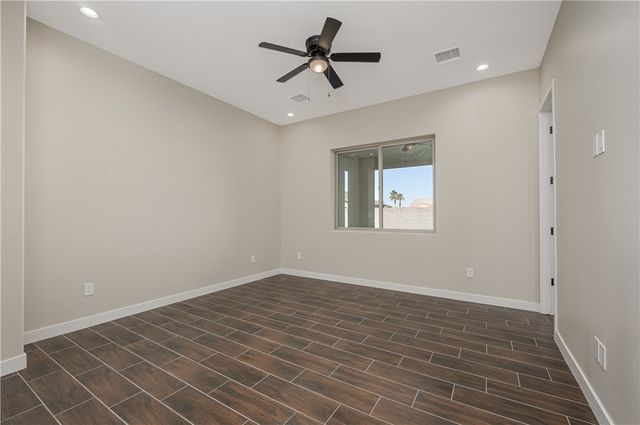 1821 E Desert Bloom Drive, Mohave Valley, AZ 86440