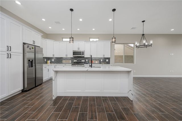 1821 E Desert Bloom Drive, Mohave Valley, AZ 86440