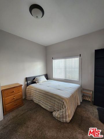 3582 S Budlong Avenue, Los Angeles, CA 90007
