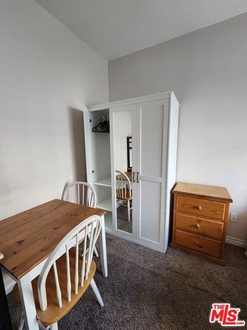 3582 S Budlong Avenue, Los Angeles, CA 90007