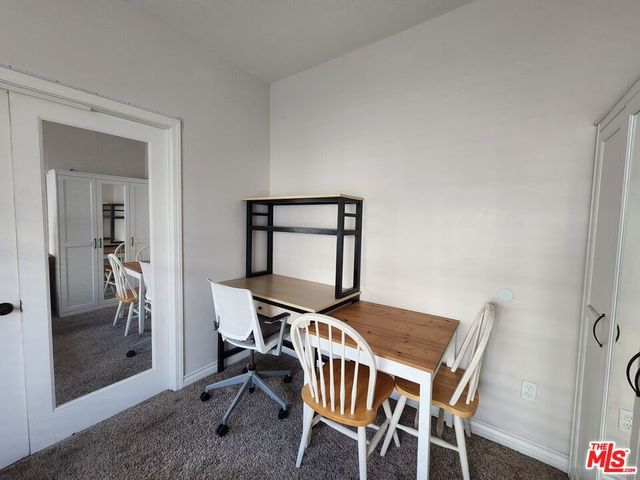 3582 S Budlong Avenue, Los Angeles, CA 90007