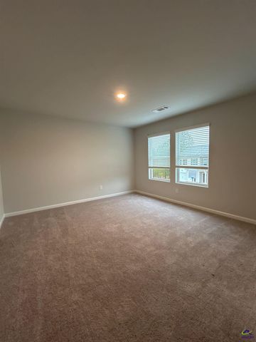 136 Red Oak Trail, Milledgeville, GA 31061