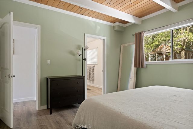 316 Pioneer Road, Lake Arrowhead, CA 92352