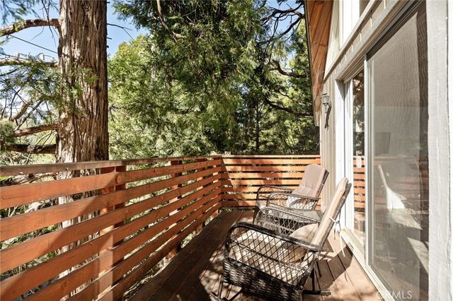 316 Pioneer Road, Lake Arrowhead, CA 92352